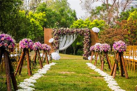 成都三圣鄉草坪婚禮